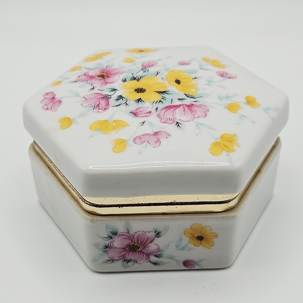 VINTAGE Action Porcelain Floral Hexagonal Hinged Trinket Jewelry Box Made Japan